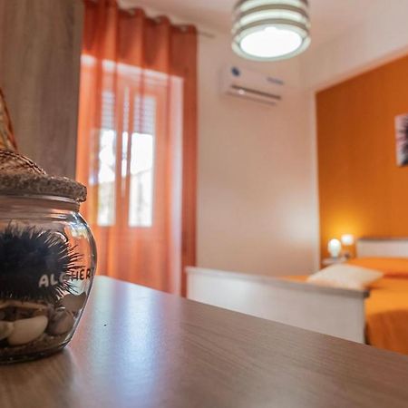 Boss Guest House Alguer Exterior foto